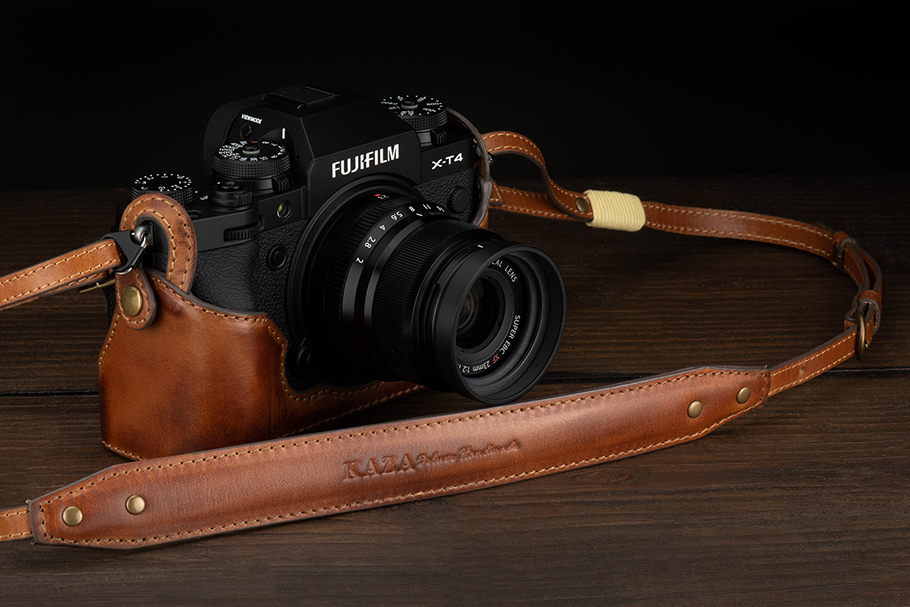 売切りセール＞KAZA FUJIFILM X-T4専用ハーフレザーケース KAZA | カザ