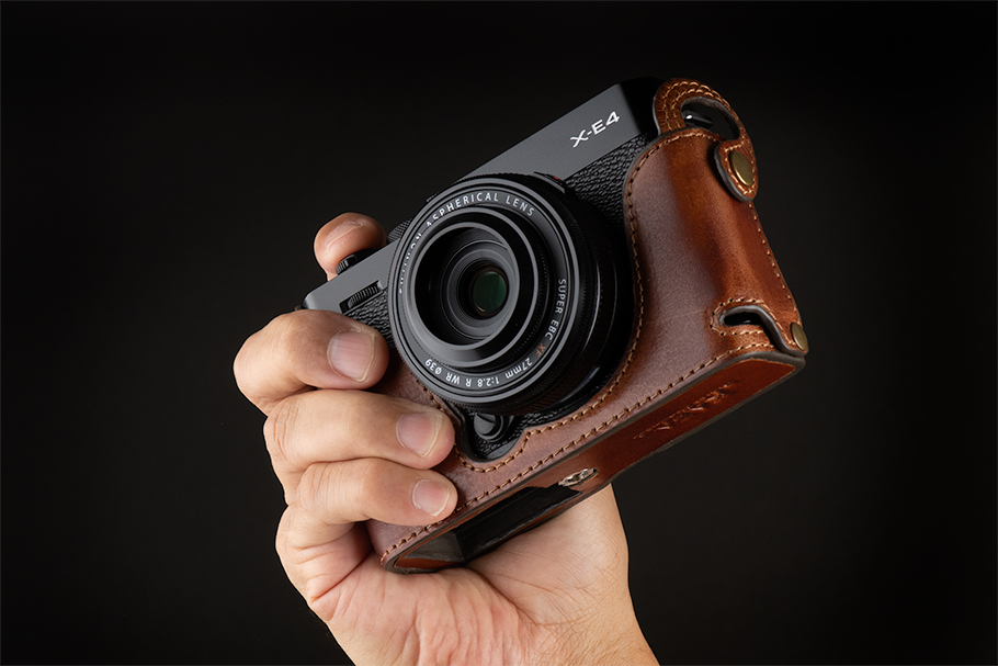 KAZA FUJIFILM X-E4専用ハーフレザーケース KAZA | カザ| カメラバッグ 