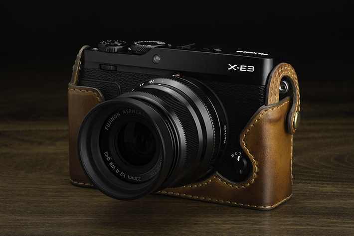 売切りセール＞KAZA FUJIFILM X-E3専用ハーフレザーケース KAZA | カザ